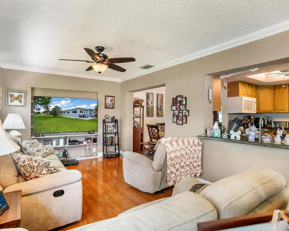 4703 NW 45th Court Tamarac, FL 33319