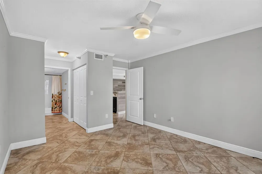 110 YACHT CLUB WAY #103 Hypoluxo, FL 33462