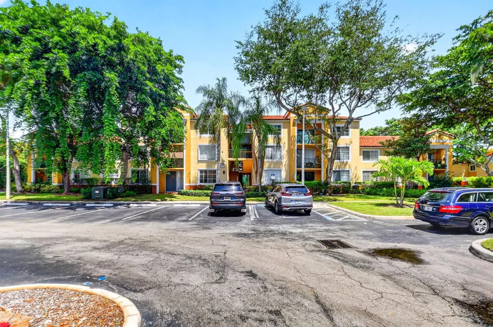 110 YACHT CLUB WAY #103 Hypoluxo, FL 33462