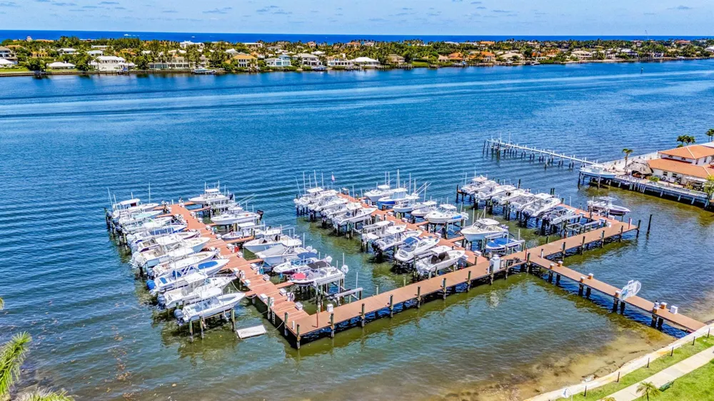 110 YACHT CLUB WAY #103 Hypoluxo, FL 33462
