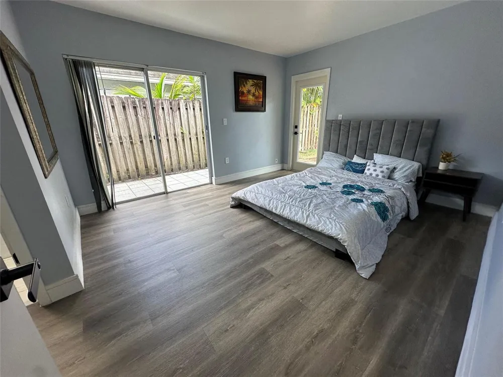 814 SW 12TH PLACE Fort Lauderdale, FL 33315