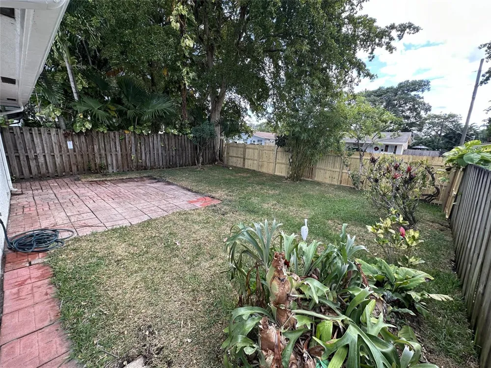814 SW 12TH PLACE Fort Lauderdale, FL 33315