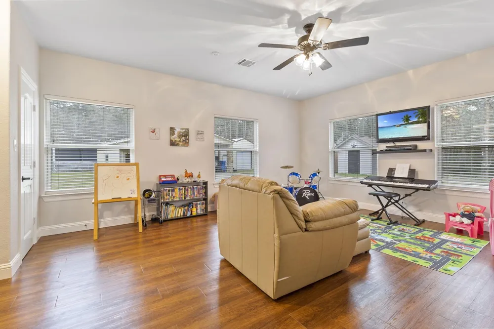 5535 Fm 350 Livingston, TX 77351