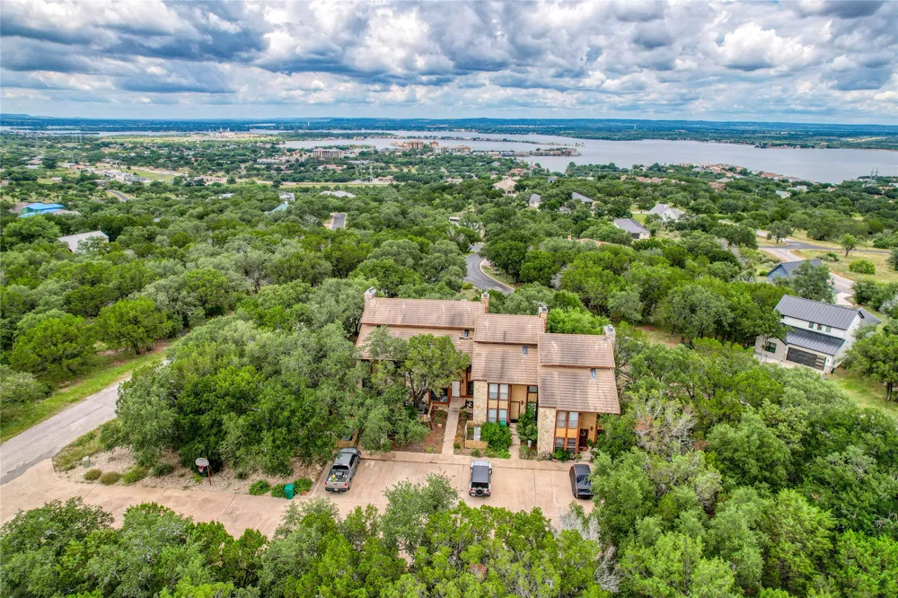 901 Cheyenne #C Horseshoe Bay, TX 78657