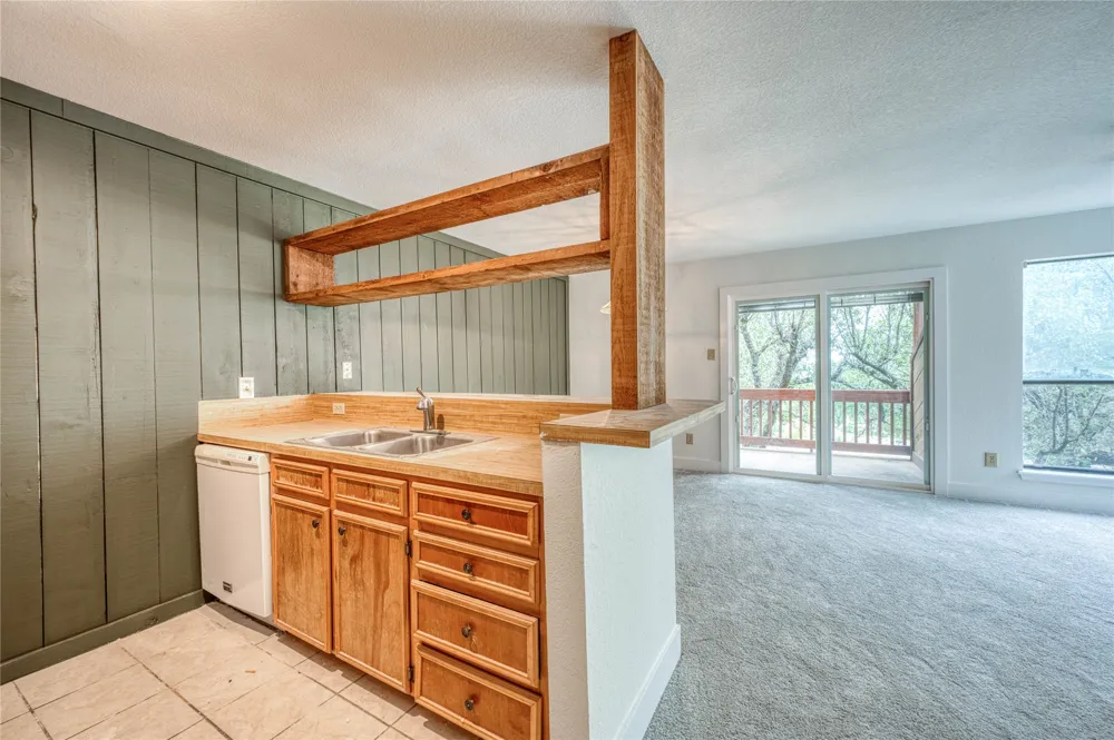 901 Cheyenne #C Horseshoe Bay, TX 78657