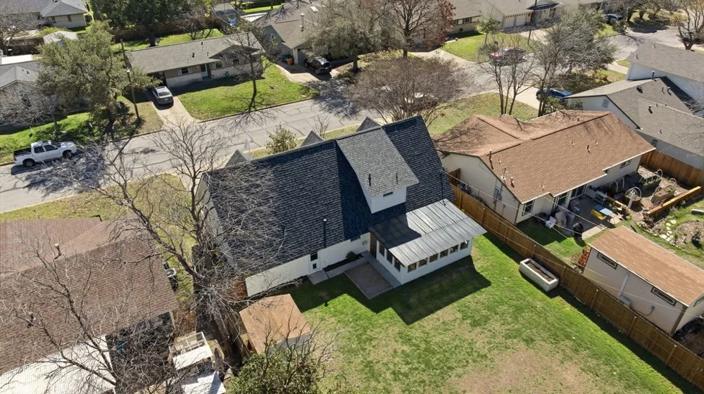 8100 Stillwood Lane Austin, TX 78757