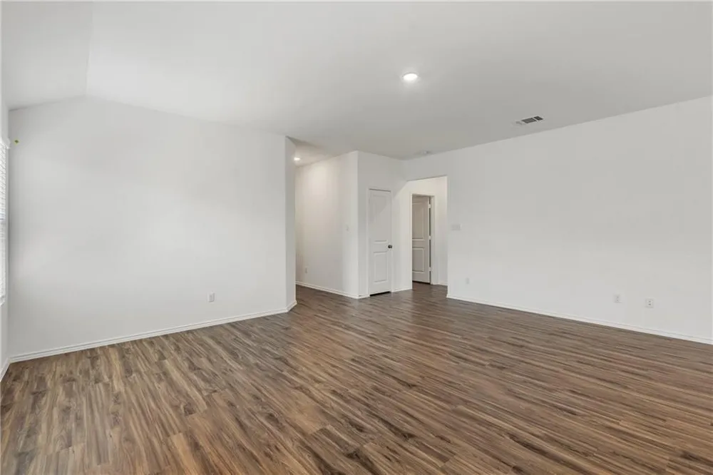 3204 Kenner Drive Pflugerville, TX 78660