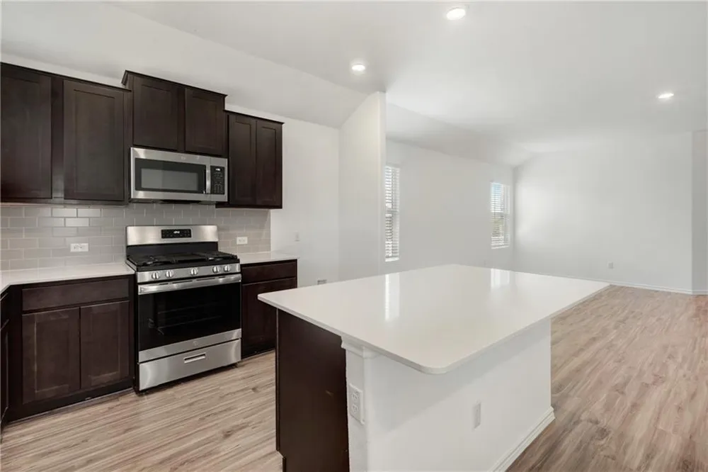 3204 Kenner Drive Pflugerville, TX 78660
