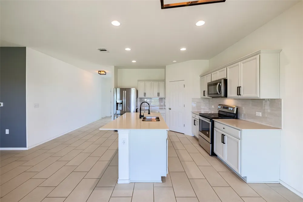 6300 Routenburn Street Austin, TX 78754