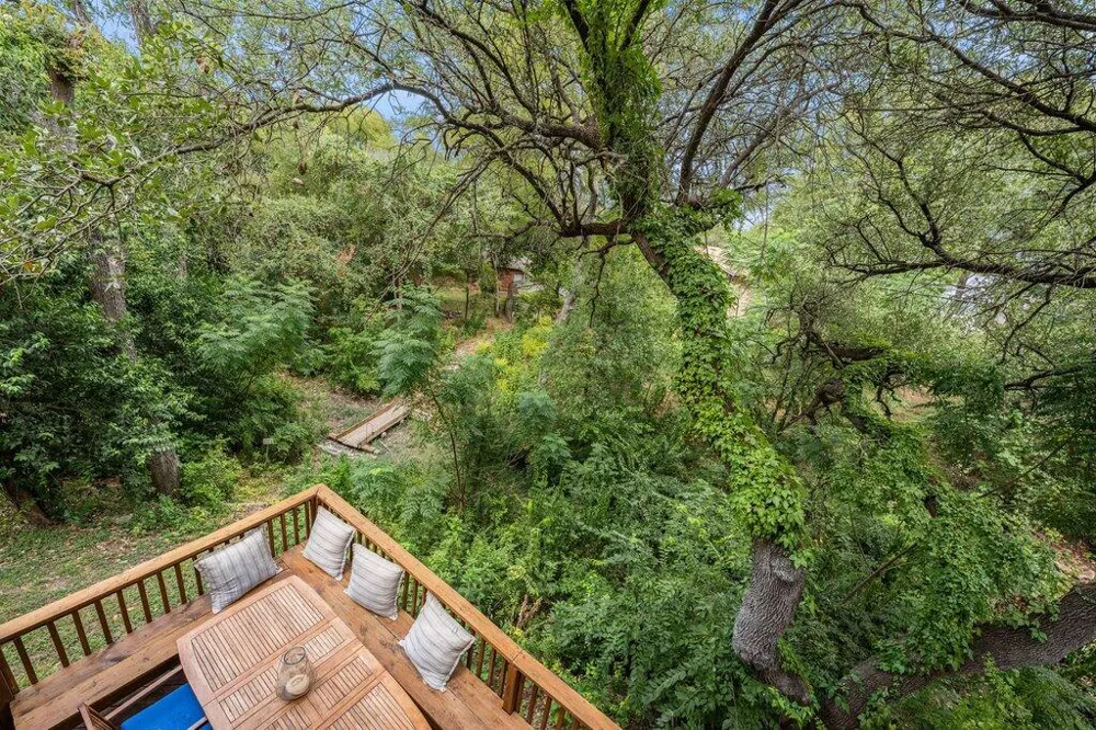 501 Westbrook Drive Austin, TX 78746