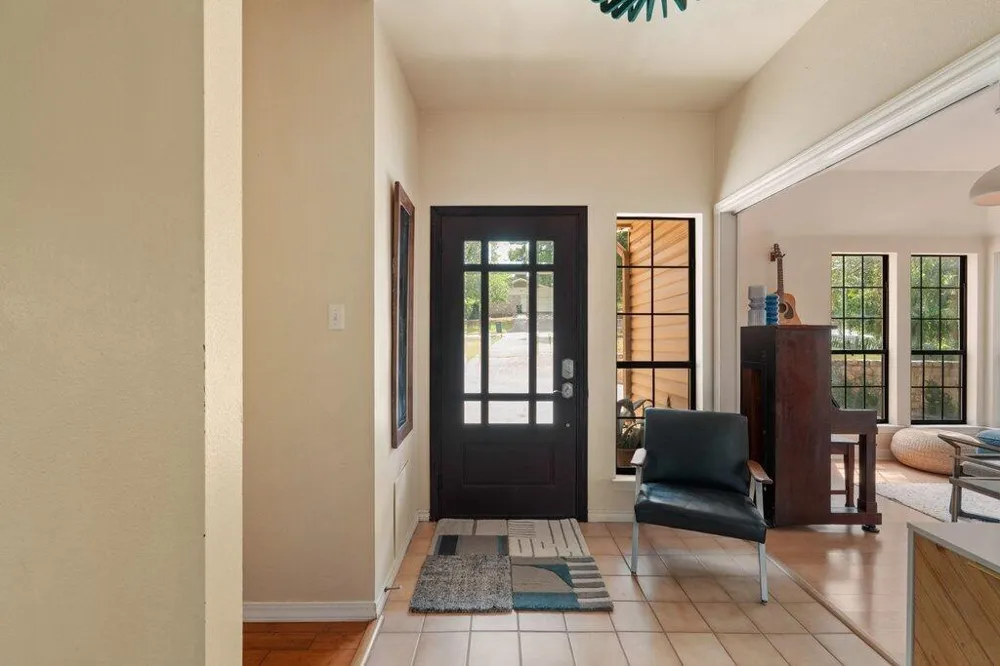501 Westbrook Drive Austin, TX 78746