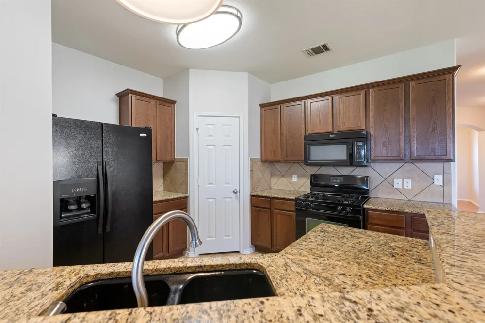 3716 HERON ROOST Pass Pflugerville, TX 78660