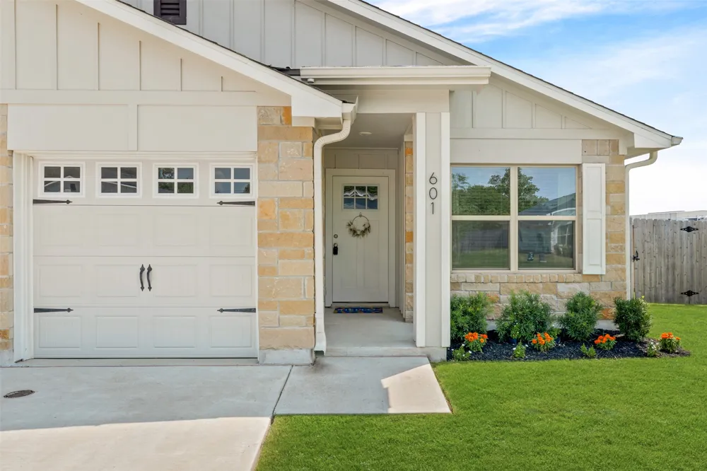 601 Campus Street Troy, TX 76579