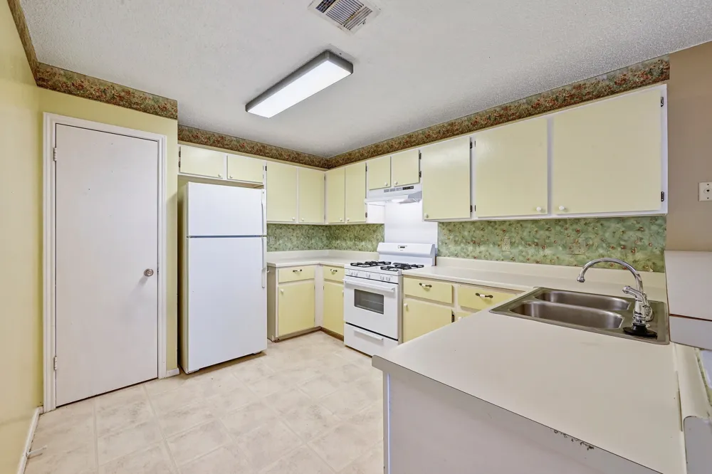 14573 ROBERT I WALKER BOULEVARD Austin, TX 78728