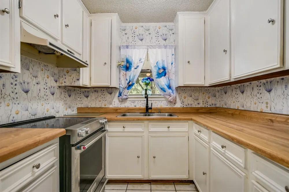 304 Lea Lane Wimberley, TX 78676