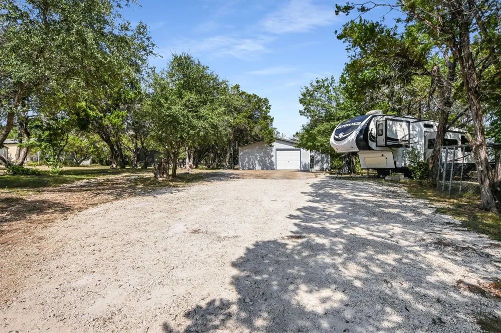 304 Lea Lane Wimberley, TX 78676