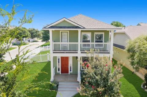 1733 Thompson Trail