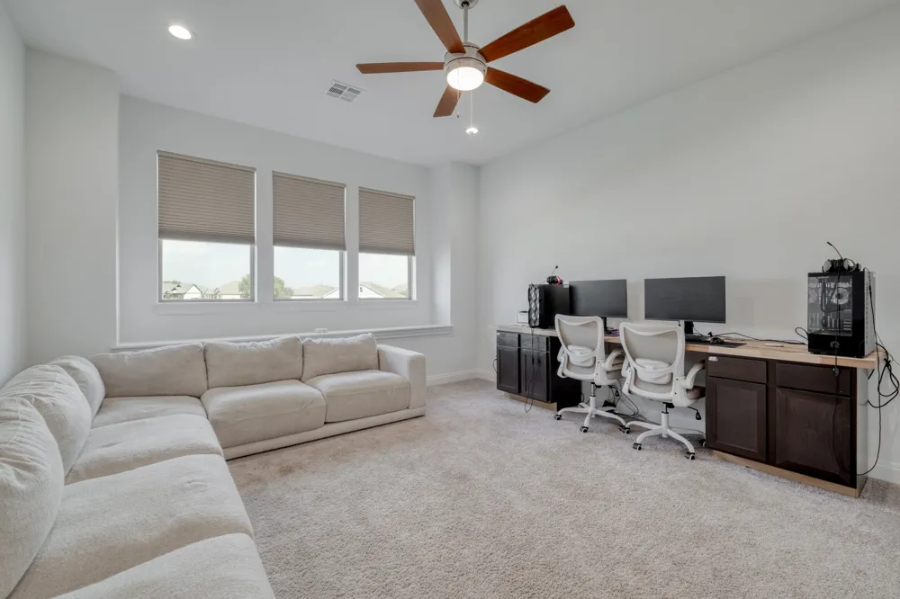 510 Prickly Poppy Loop Kyle, TX 78640