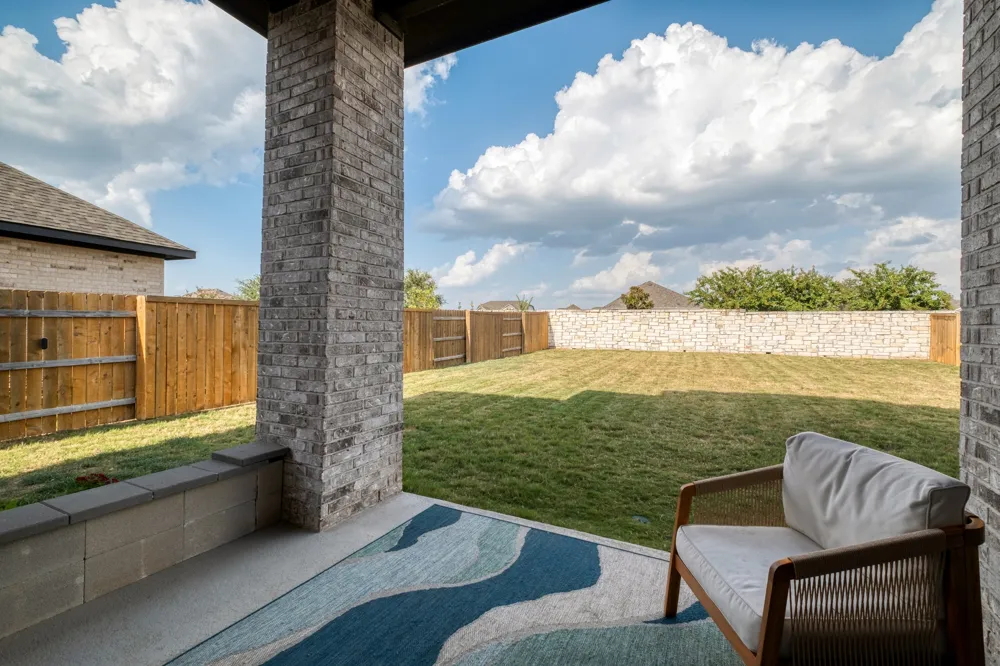 510 Prickly Poppy Loop Kyle, TX 78640