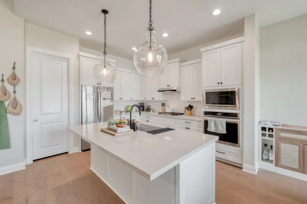 510 Prickly Poppy Loop Kyle, TX 78640