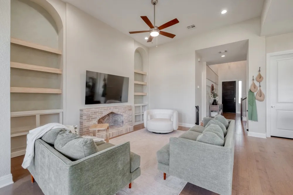 510 Prickly Poppy Loop Kyle, TX 78640