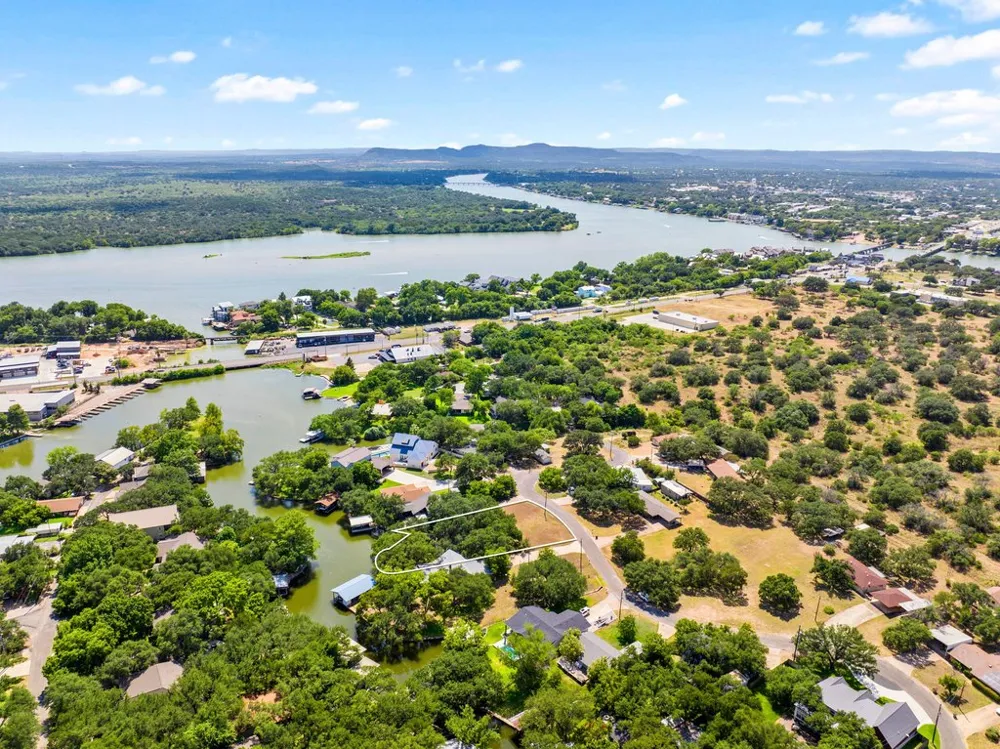 1206 County Road 132a Lots 16 & 17 Road Kingsland, TX 78639