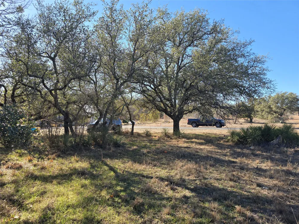 101 Bottoms Up Cove Horseshoe Bay, TX 78657