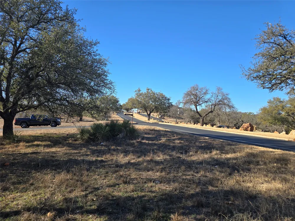 101 Bottoms Up Cove Horseshoe Bay, TX 78657
