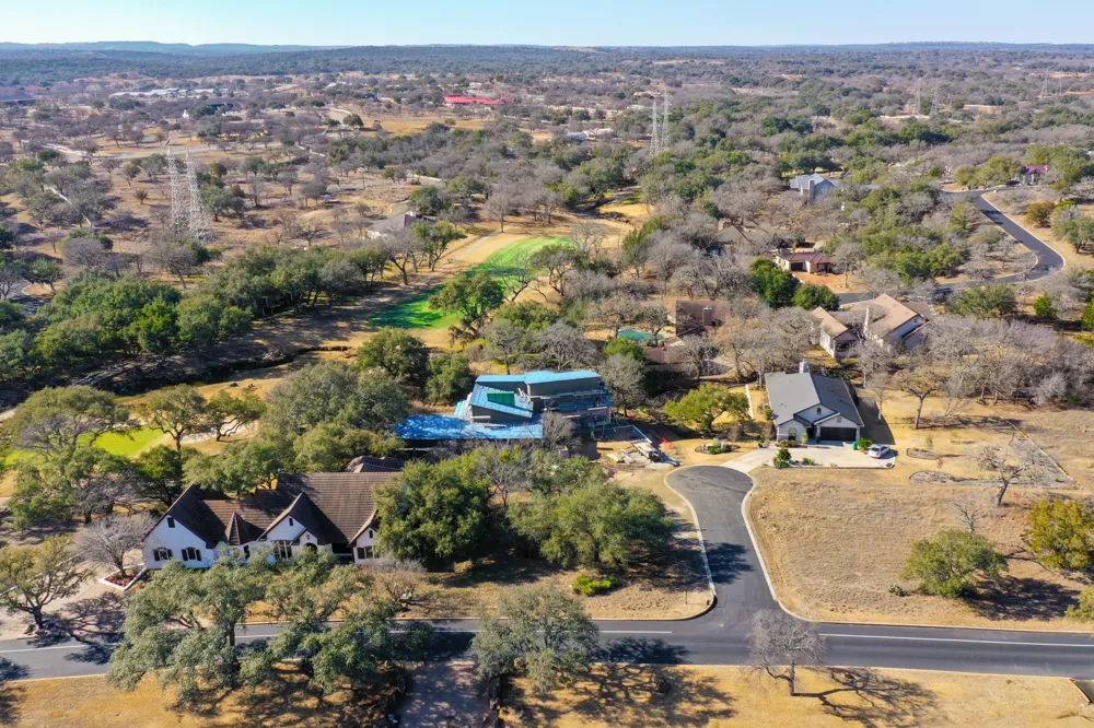 101 Bottoms Up Cove Horseshoe Bay, TX 78657