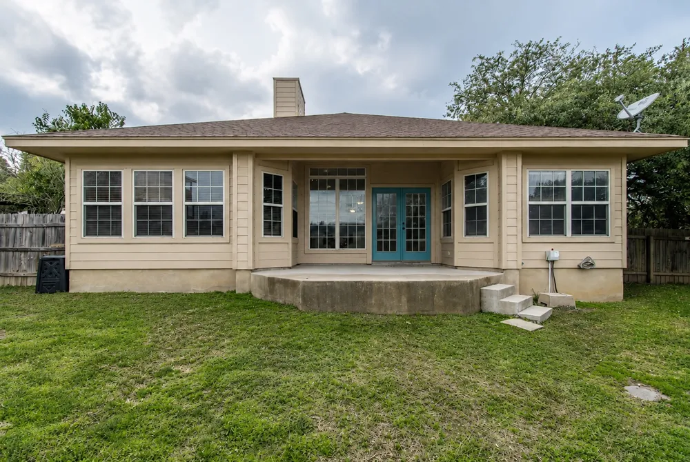2201 Crazyhorse Pass Austin, TX 78734