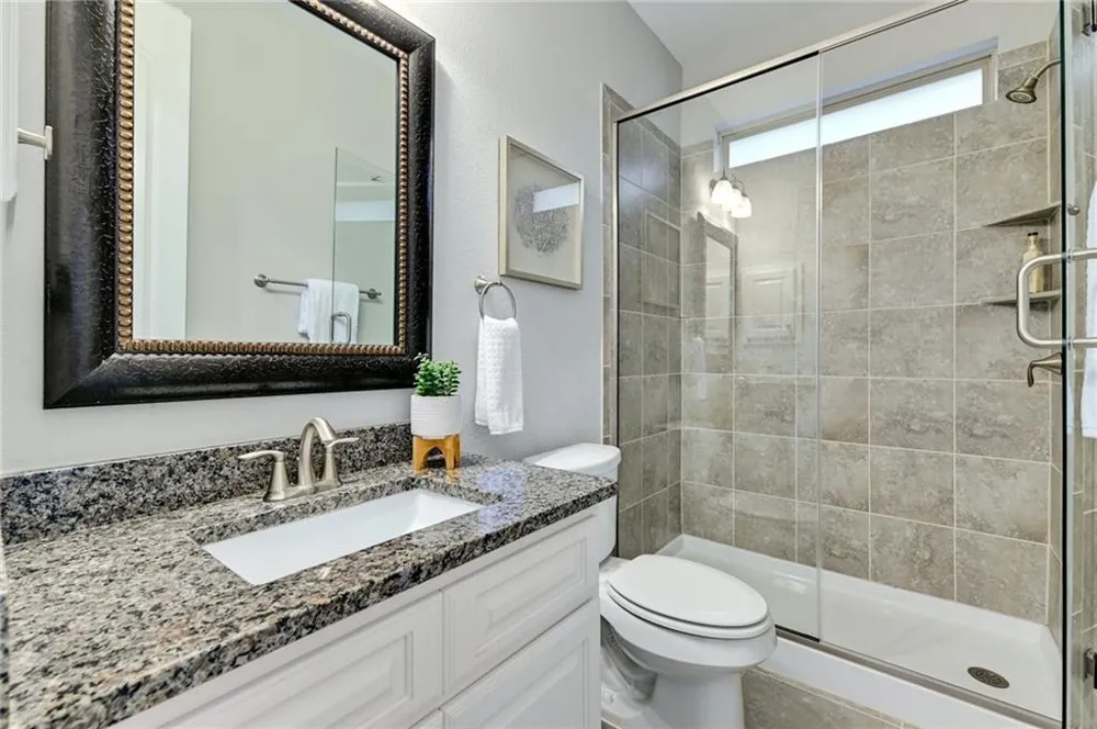 204 Maxwell Way Austin, TX 78738