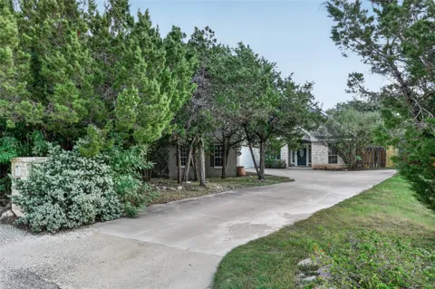 4 Cedarwood Circle