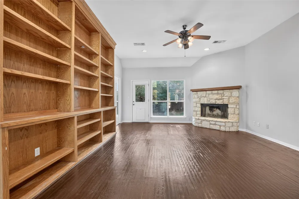 4 Cedarwood Circle Wimberley, TX 78676