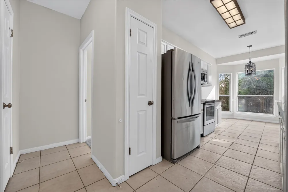 4 Cedarwood Circle Wimberley, TX 78676
