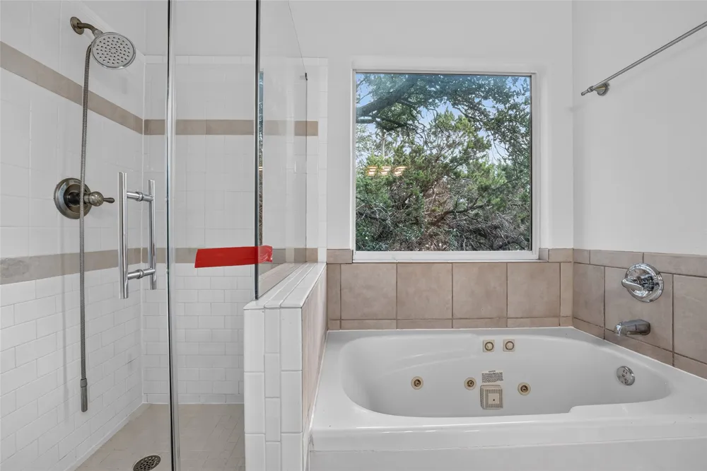 4 Cedarwood Circle Wimberley, TX 78676