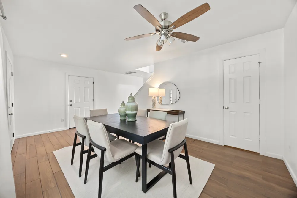 113 Bexar Forest Cove Elgin, TX 78621