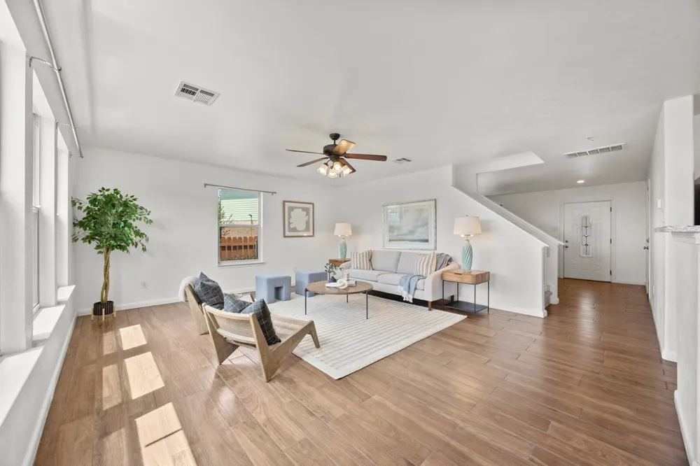113 Bexar Forest Cove Elgin, TX 78621