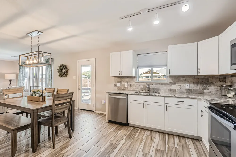 338 Liberty Street Hutto, TX 78634
