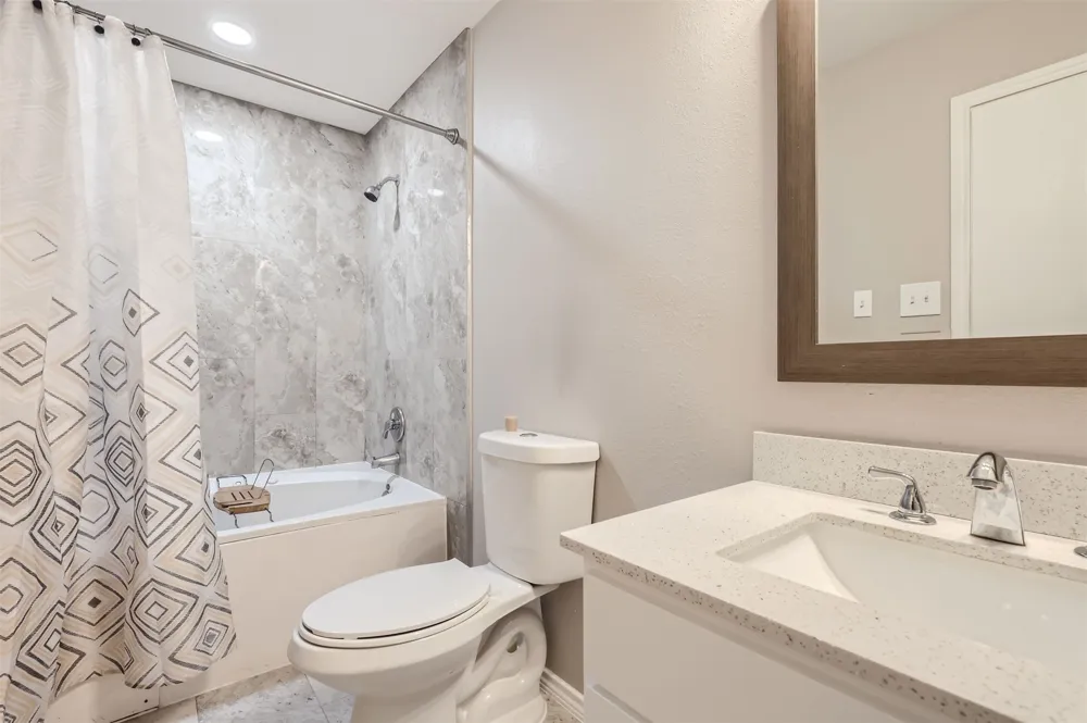 338 Liberty Street Hutto, TX 78634