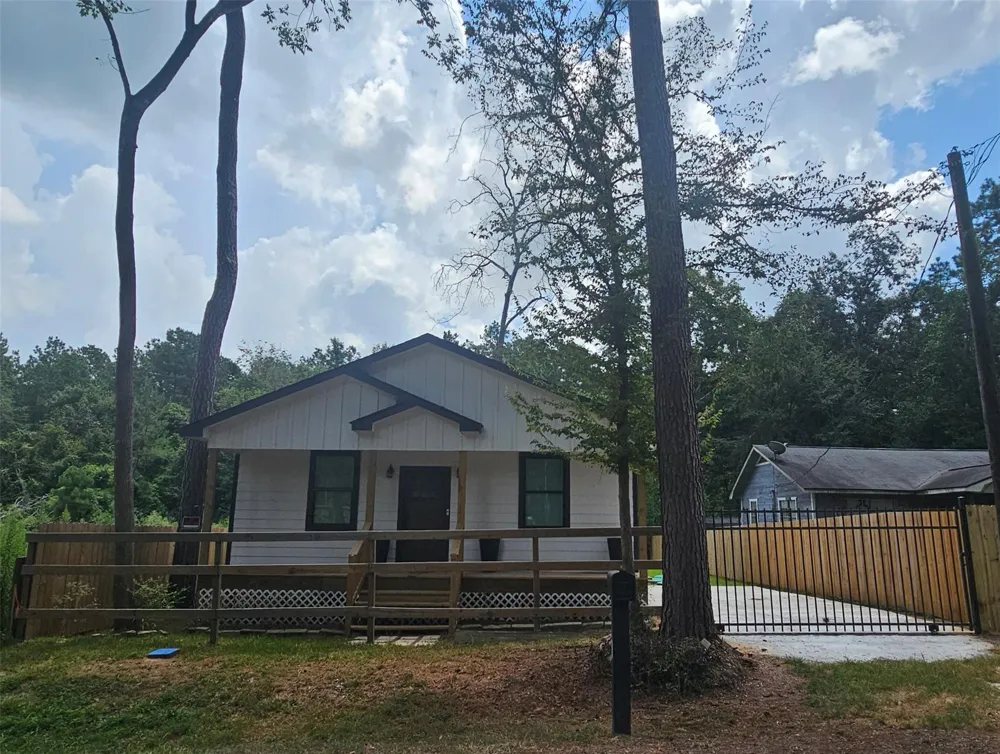 160 Oak Lane Shepherd, TX 77371