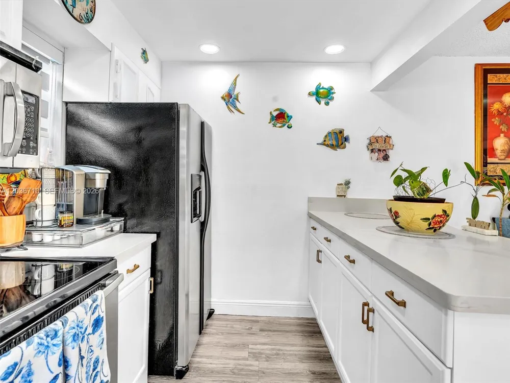 3483 SW 52nd Ave Pembroke Park, FL 33023