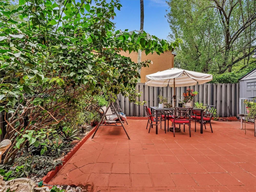 3483 SW 52nd Ave Pembroke Park, FL 33023