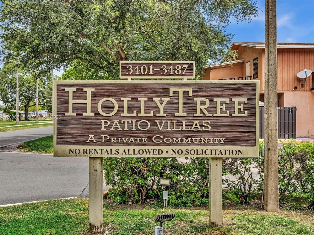 3483 SW 52nd Ave Pembroke Park, FL 33023