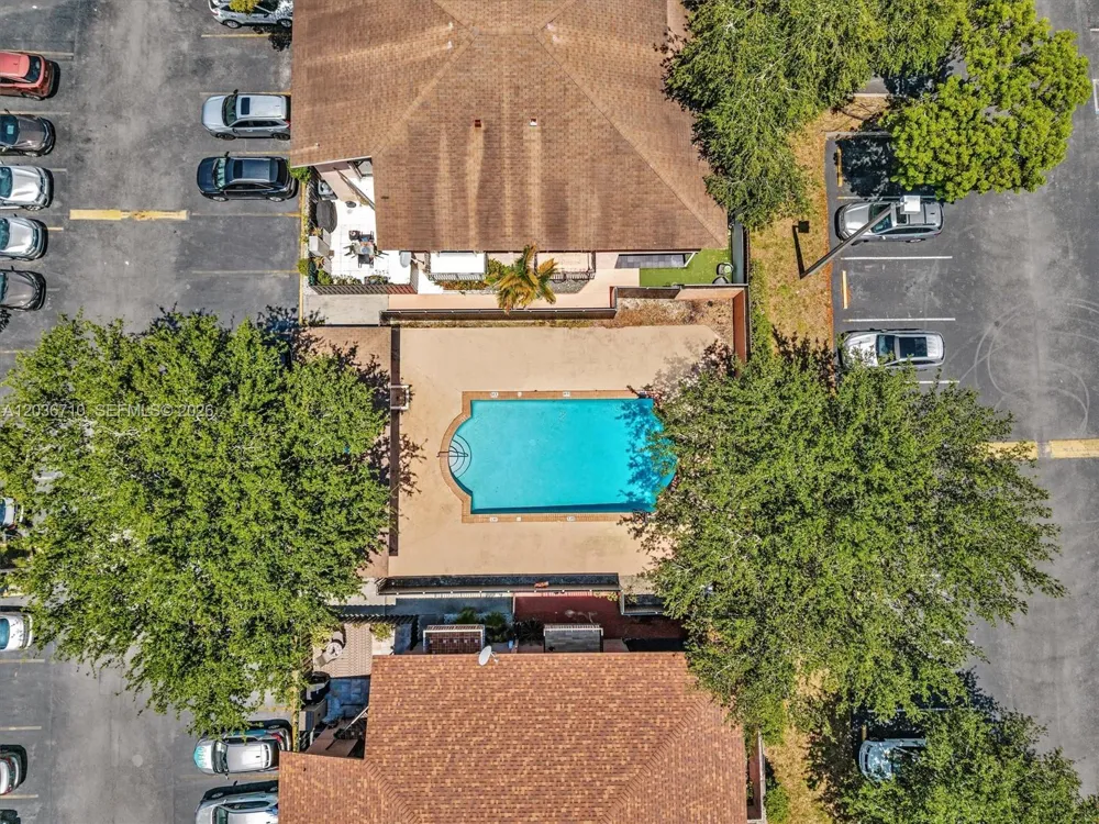 3483 SW 52nd Ave Pembroke Park, FL 33023