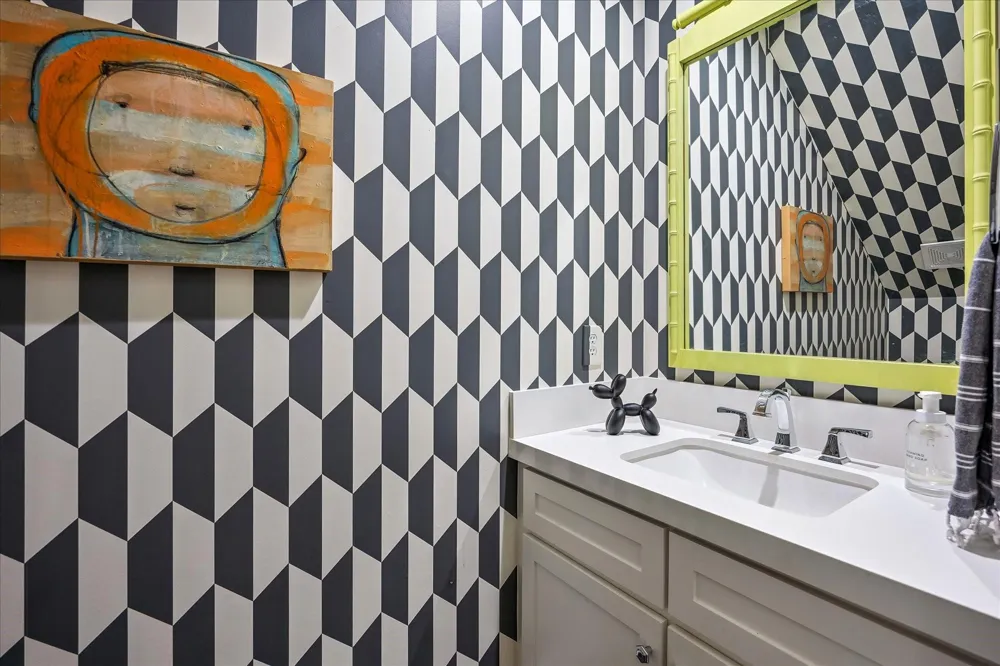 4028 Byron Street West University Place, TX 77005