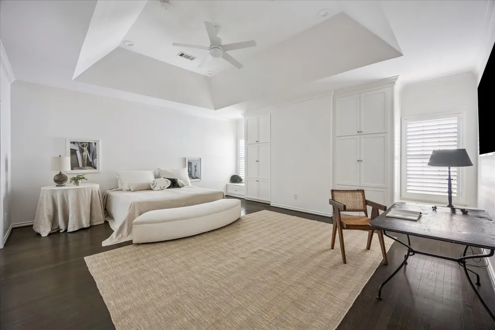 4028 Byron Street West University Place, TX 77005