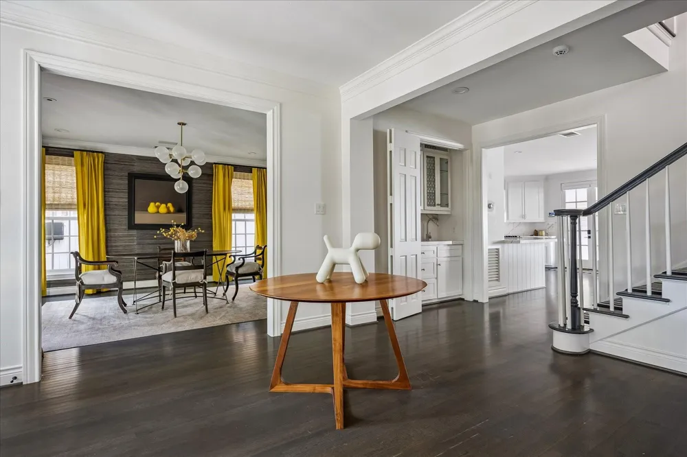 4028 Byron Street West University Place, TX 77005