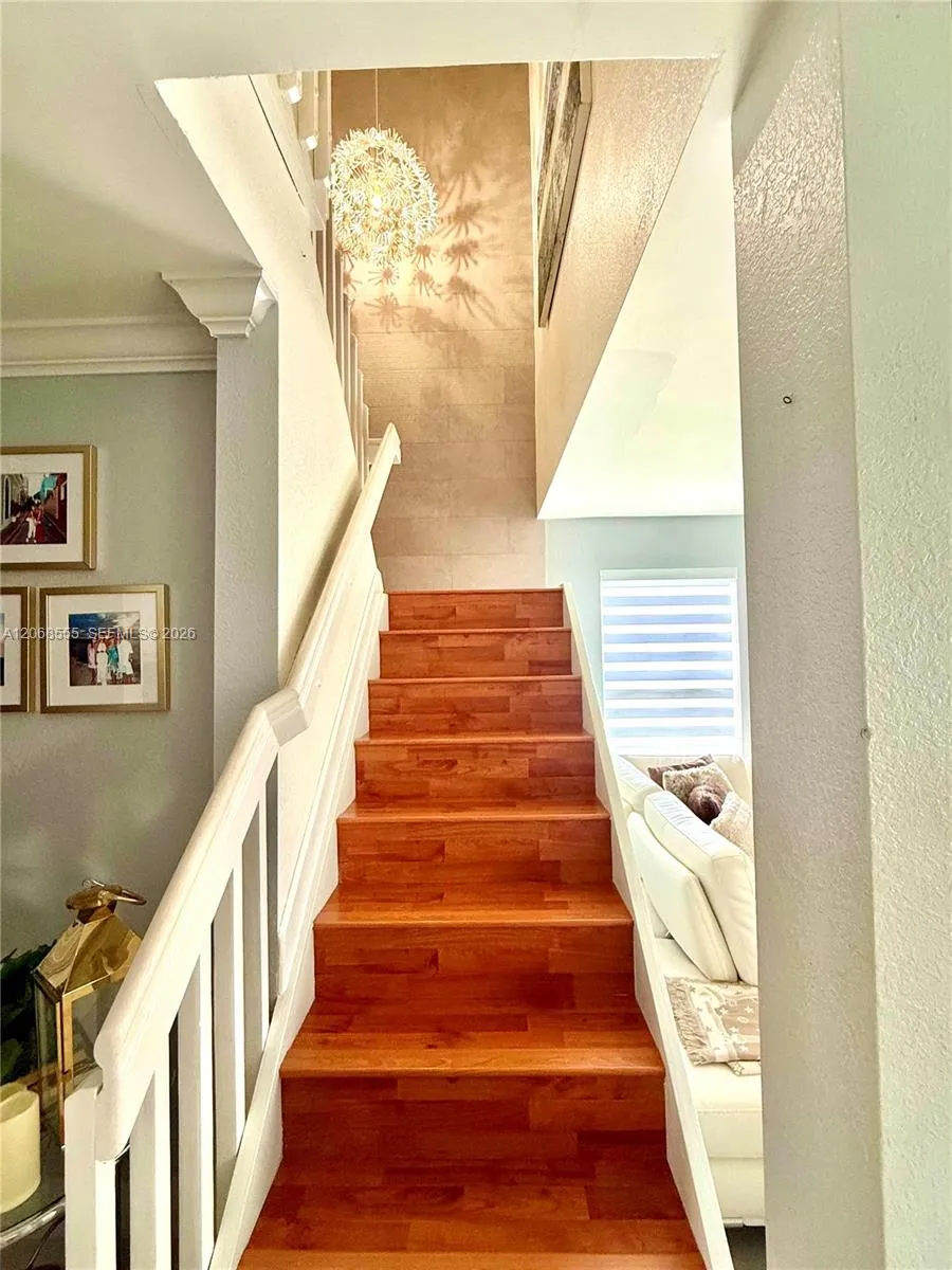 5042 NW 5042 NW 114 CT #5042 Doral, FL 33178