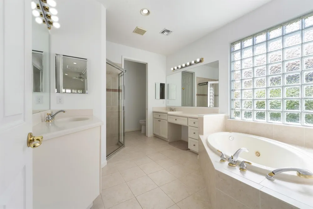 1040 SE Fleming Way Stuart, FL 34997