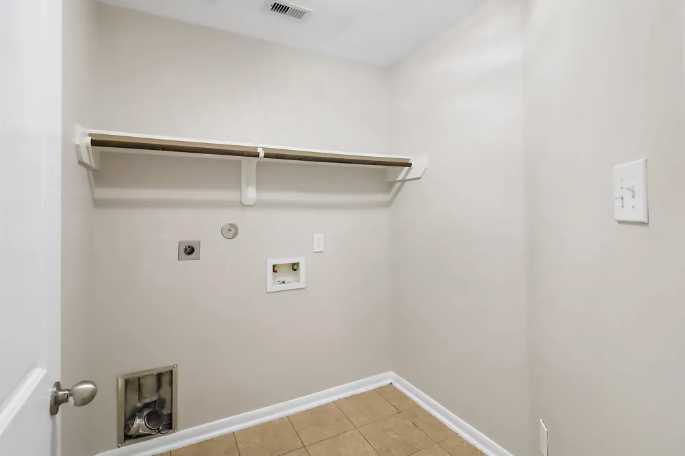 17123 Broken Back Drive Crosby, TX 77532